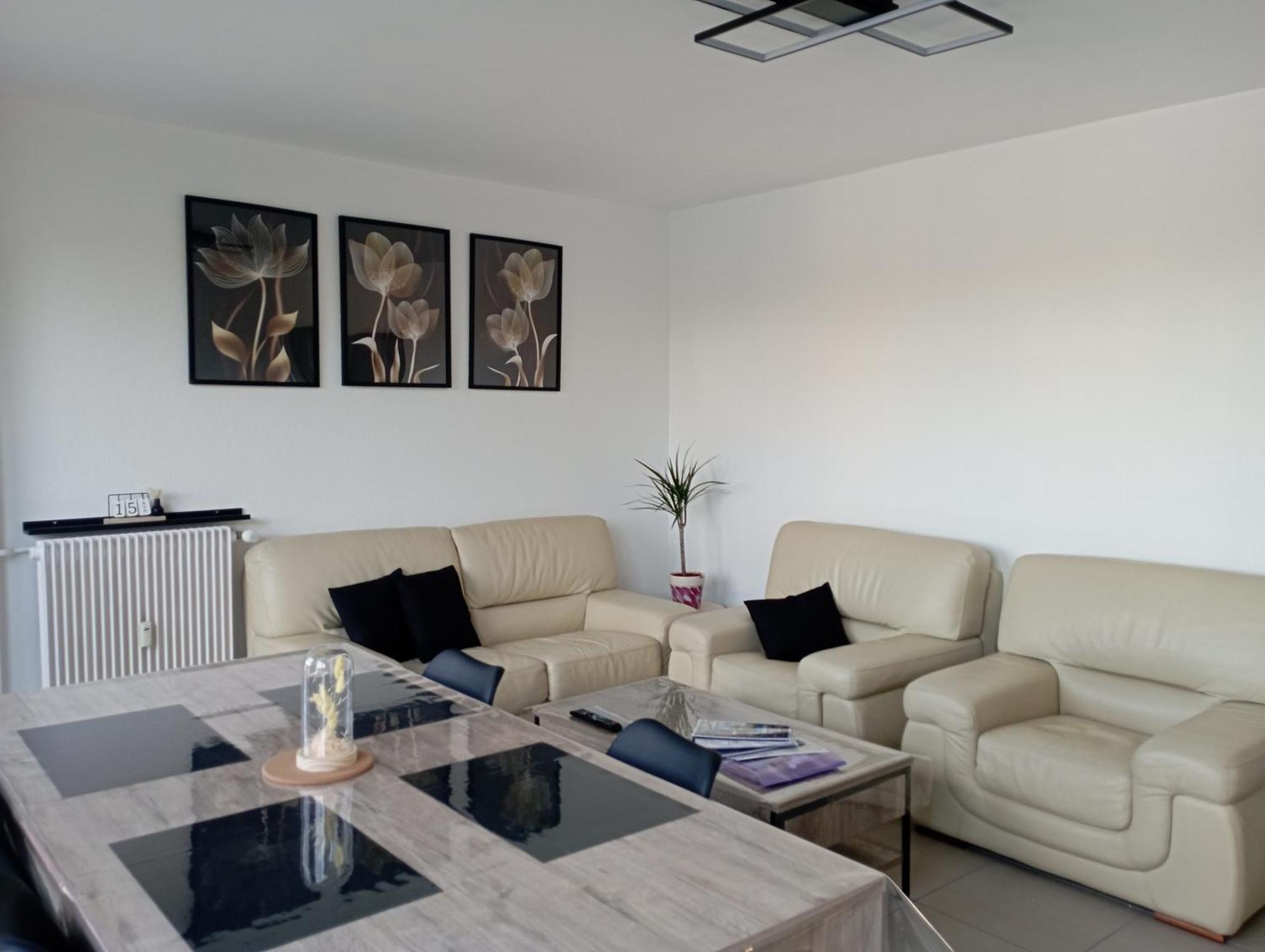 Le Belle Vue Apartment Сент Етиен Екстериор снимка