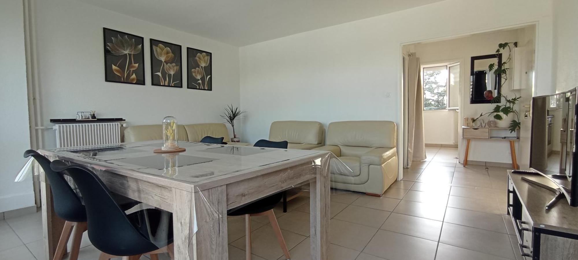 Le Belle Vue Apartment Сент Етиен Екстериор снимка